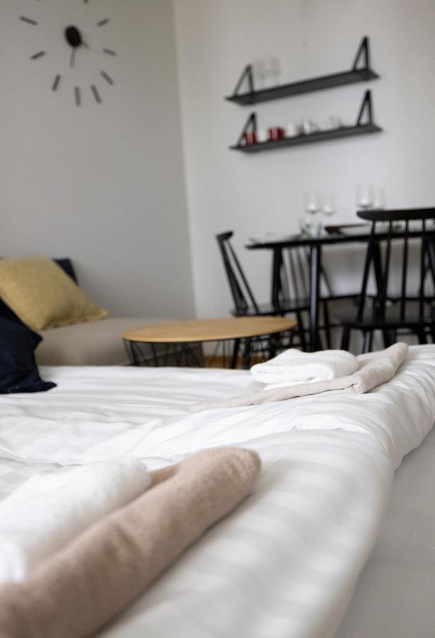 Poista 2Ndhomes Modern 1Br Home With Balcony By The Central Station Helsinki Exterior photo
